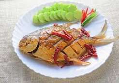 White pomfret