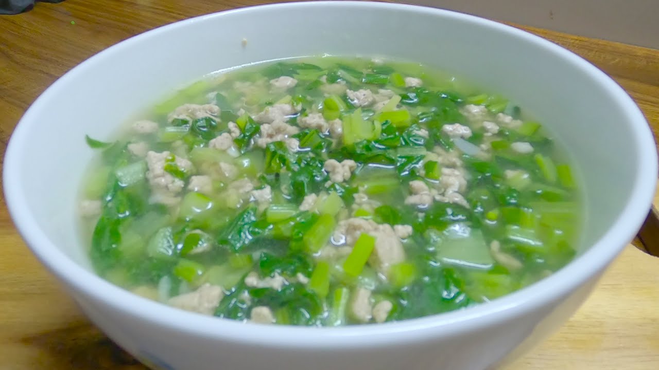 Mustard greens soup with minced pork