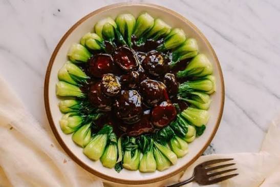 Bok choy with shiitake